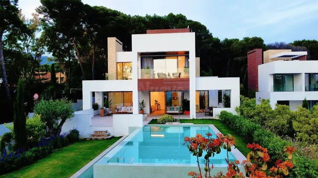 Chalet 5 habitaciones 730m² en venta - Marbella