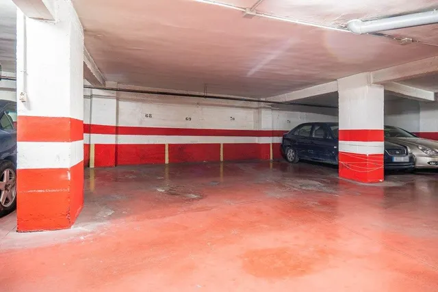 3 plazas de garaje juntas en calle Pedro Antonio de Alarcón — 8