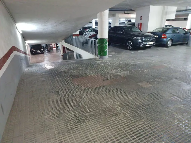 PLAZA DE PARKING EN C/ BARCELONA - JUNTO RAMBLA — 3