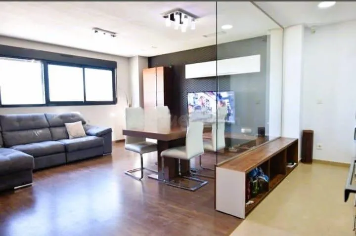 ¡FANTÁSTICO LOFT EN LA URBANIZACIÓN EL PINAR!