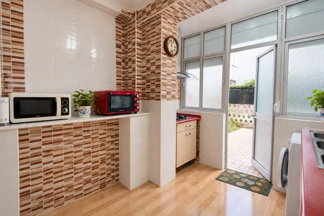 Piso de tres dormitorios en los naranjos — 6