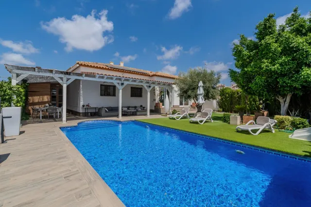 Villa 3 habitaciones 270m² en venta - La marina — 2