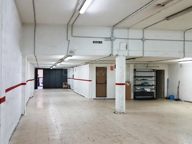 Local comercial - Esplugues de Llobregat (Can Clota) — 5