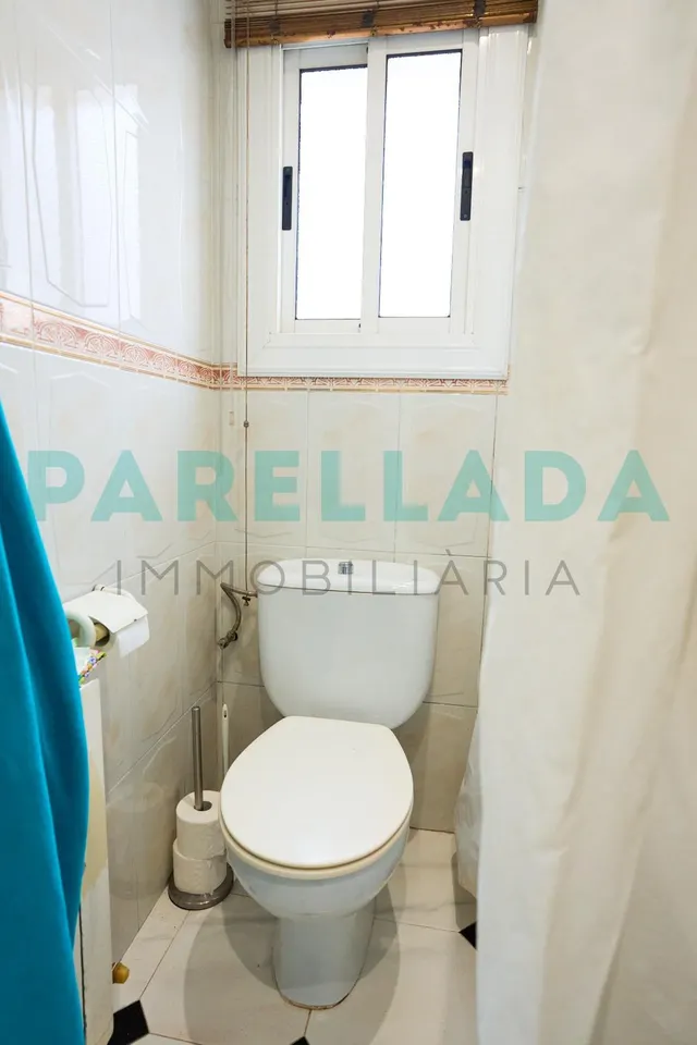 Piso con terraza en venta en la zona Gorg — 9