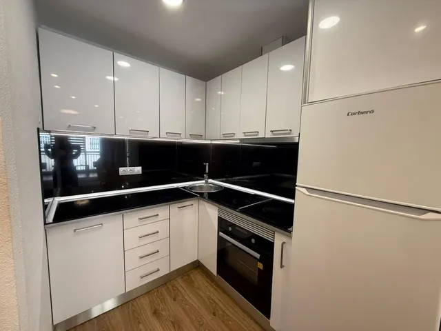 Apartamento 2 habitaciones 57m² en venta - Estacion de autobuses — 6