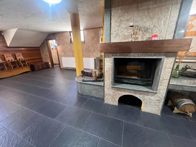 CHALET INDIVIDUAL CON PISCINA PRIVADA EN ERAS DE RENUEVA — 29