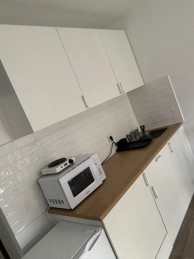 Acogedor Apartamento Reformado en Benidorm, Ideal para Inversión — 13
