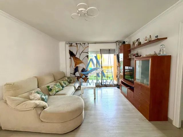 PISO JUNTO AL PUERTO PESQUERO DE AGUILAS - foto 5