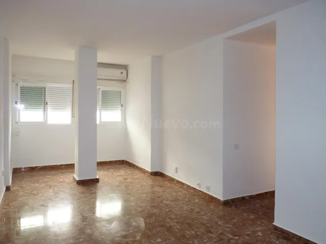 Piso de 3 dormitorios en Luis Montoto