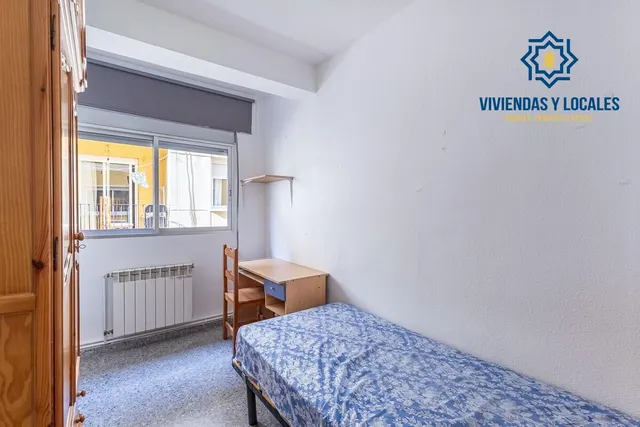 Piso amplio y luminoso en Ronda–Arabial — 15