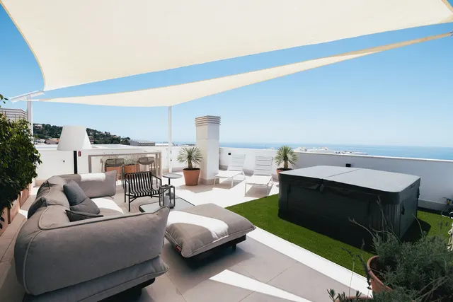 Ático Dúplex 2 habitaciones 82m² en venta - Centro — 24