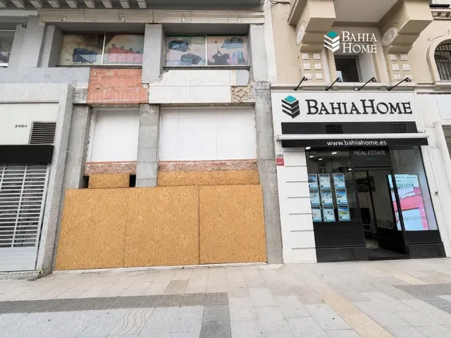 LOCAL COMERCIAL EN PLENO CORAZÓN DE SANTANDER – CALVO SOTELO - foto 3
