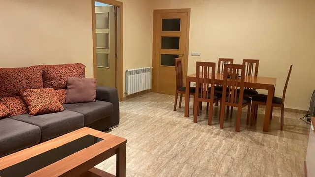Adosado en venta en Casas de Ves, Albacete. — 29
