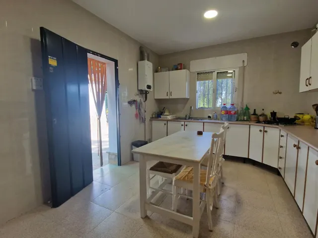 Finca rústica con dos viviendas, piscina y 56.000 m2 de tierras de regadío a 10 minutos de Jerez — 14