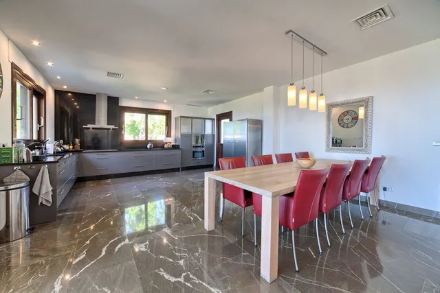 Chalet 6 habitaciones 540m² en venta - Costa del Sol — 8