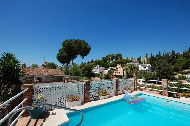 Chalet 5 habitaciones 257m² en venta - Riviera del sol - foto 4