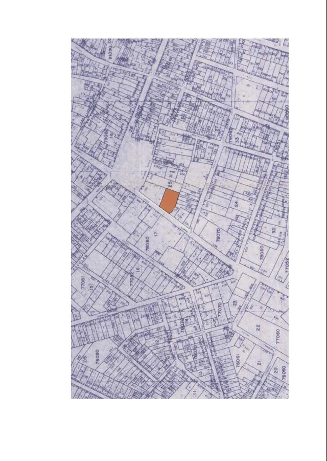 MAGNÍFICO SOLAR EN PLENO CENTRO DE FERNAN-NUÑEZ — 2