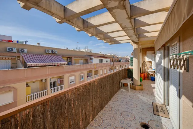 Exclusivo Apartamento en el Corazón de Torrevieja — 5