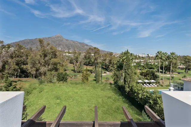 Chalet 5 habitaciones 635m² en venta - Marbella — 23