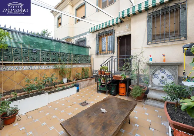 Se vende bonita casa adosada de 4 dormitorios con piscina privada, garaje y gimnasio — 13