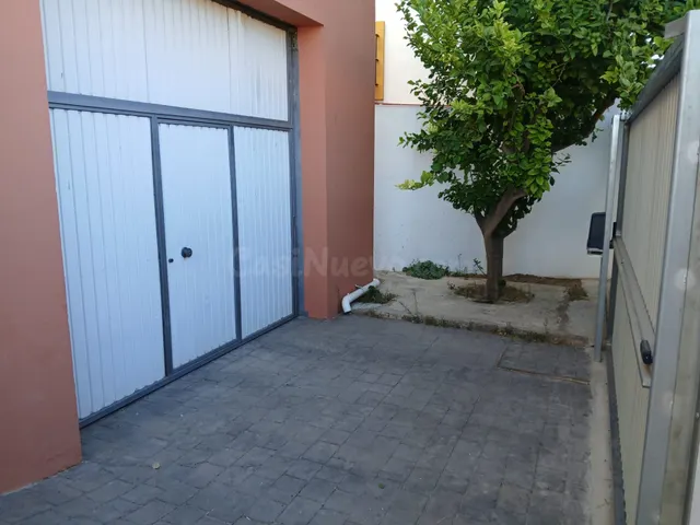 VIVIENDA INDEPENDIENTE CON TERRENO - foto 3