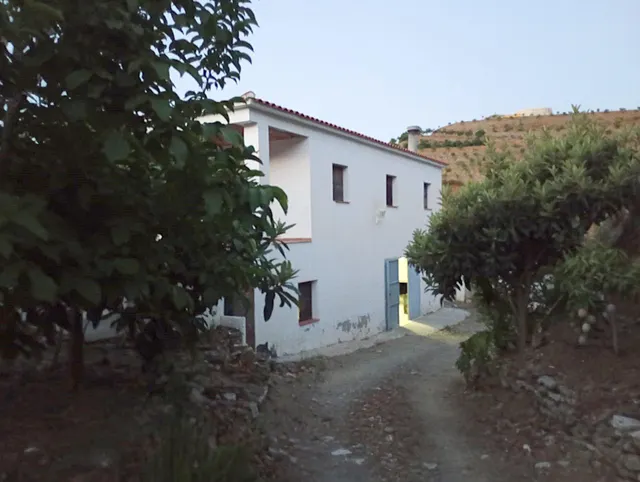 Finca rústica con cultivos y pozos propios en Vélez-Málaga — 12