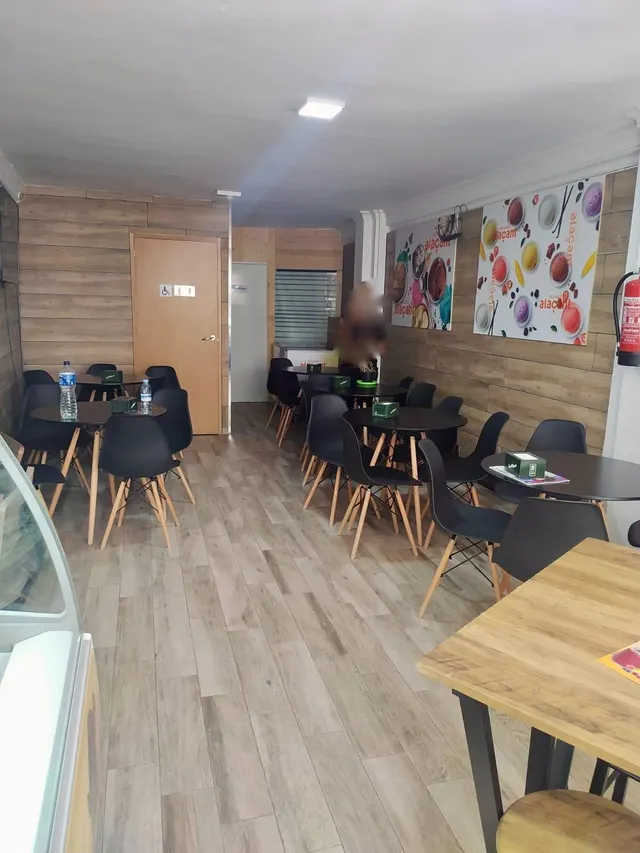 Se vende local comercial en pleno centro de Antequera — 10