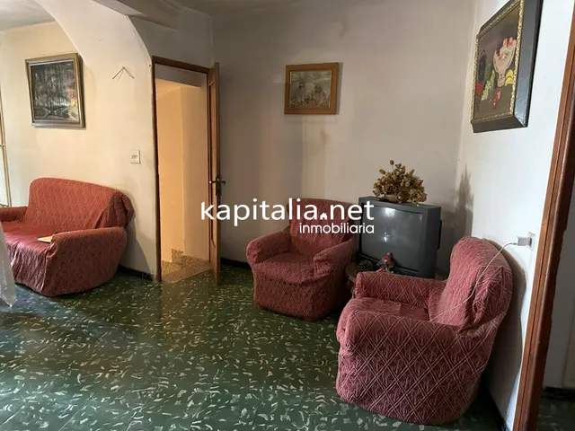 EDIFICIO A LA VENTA EN MONTIXELVO — 4