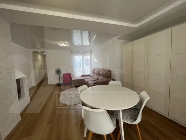 Acogedor Piso Reformado en Carolinas Altas, Alicante - foto 4
