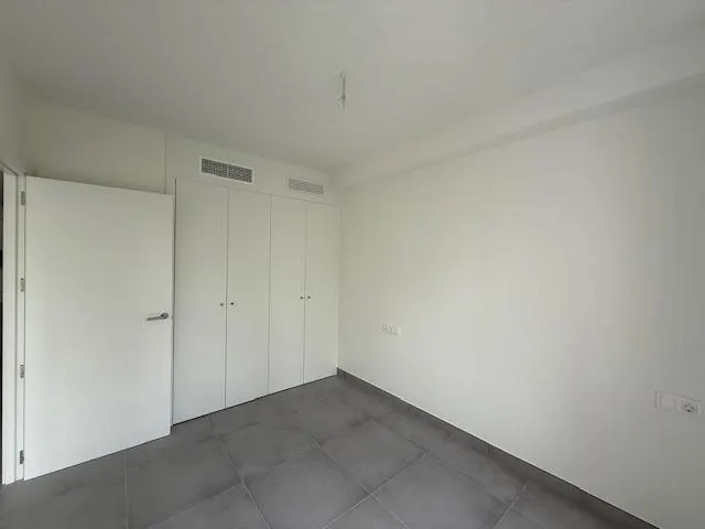 Benimaclet.Vivienda en alquiler vacia y con electrodomésticos.Seminueva — 7