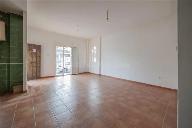 Venta de Piso (tapiado) en planta baja, Burguillos - Sevilla — 4