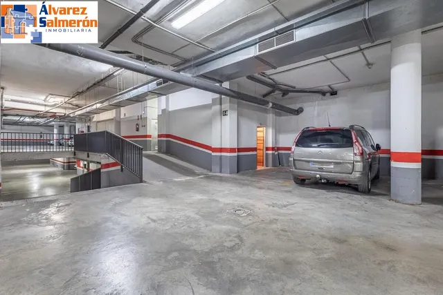 Piso con garaje, trastero y excelente ubicación en Huétor Vega — 19