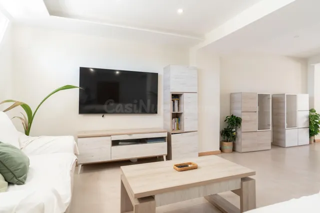 Venta de casa de diseño en PUNTALON con PISCINA Y GARAJE!!!! - foto 4
