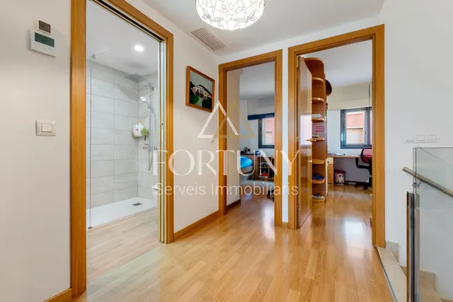 Dúplex en venta Calle Teresa de Calcuta, Reus. — 27