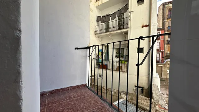 Piso reformado, 8% de alta rentabilidad. 3hab con terraza — 23