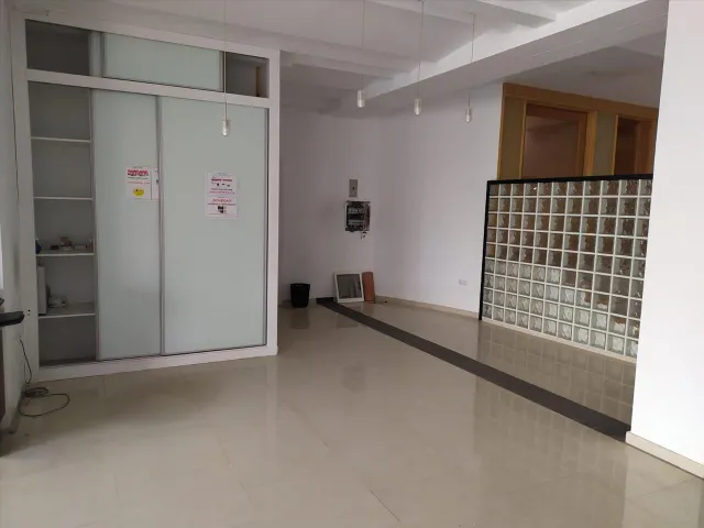 LOCAL COMERCIAL EN SAHAGUN — 10