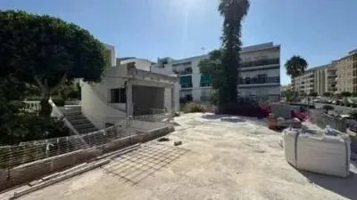Edificio 403m² en venta - Maraute — 32