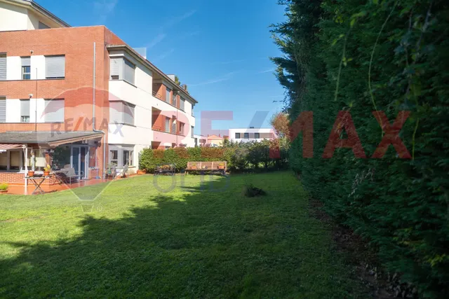 BAJO CON JARDIN EN CAMARREAL SANTANDER — 44