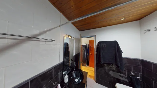 Espectacular Piso en Talamanca de Jarama con Amplia Terraza y Piscina Comunitaria — 32