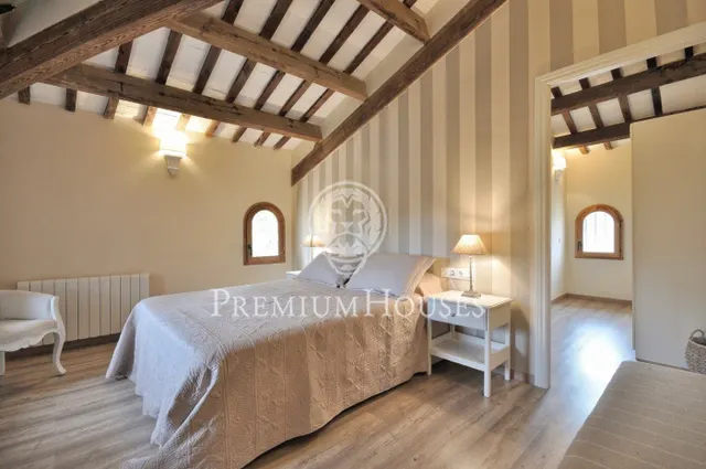 Casa señorial reformada en Llinars del Vallés — 34