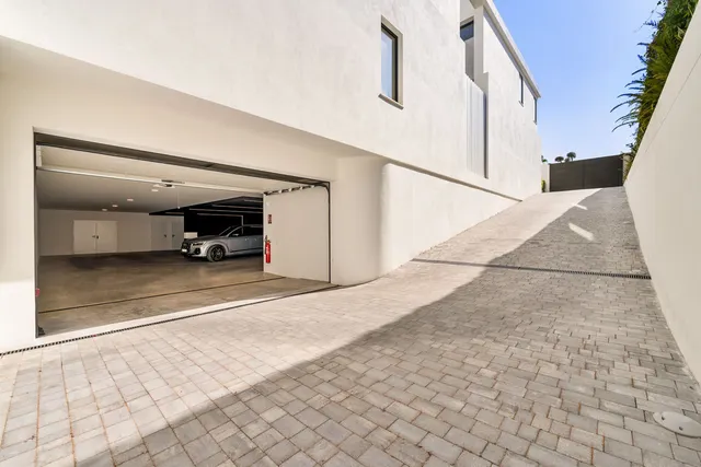 Chalet 6 habitaciones 1057m² en venta - Marbella — 32