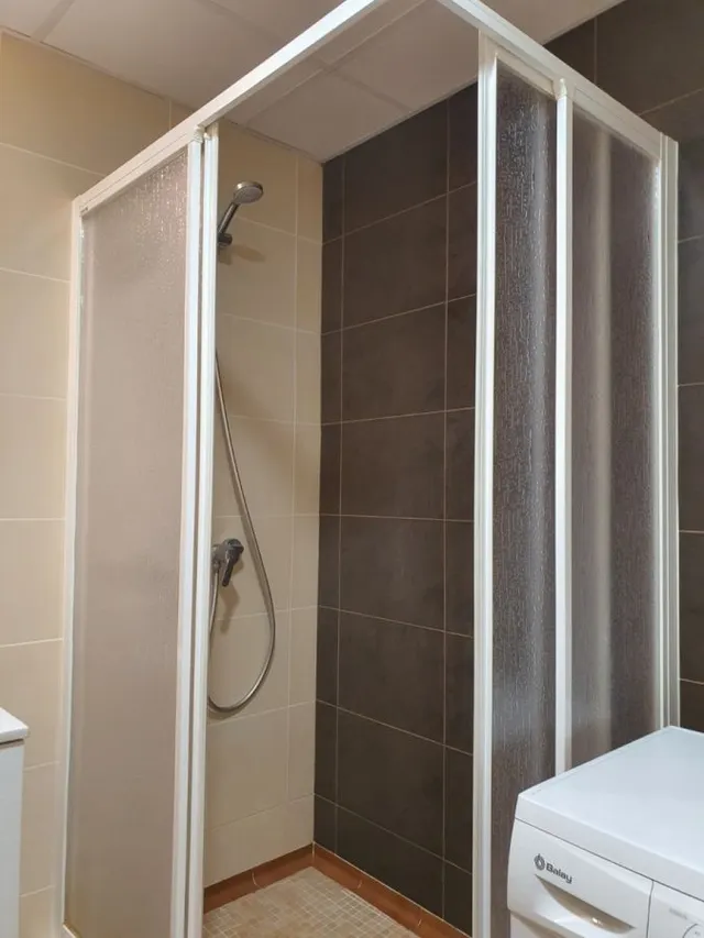 Edificio 16 habitaciones 427m² en venta - Mercado — 41