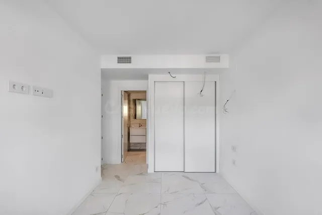 Apartamento de 2 dormitorios 2 baños en punta prima ( orihuela costa ) — 14