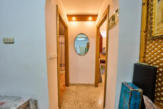 Bajo Comercial Santa Fe en esquina — 16