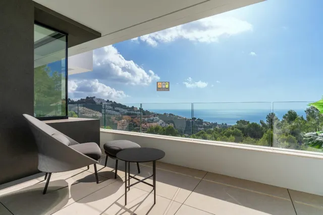 VILLA MODERNA CON PISCINA Y VISTAS AL MAR EN LA SIERRA DE ALTEA — 21