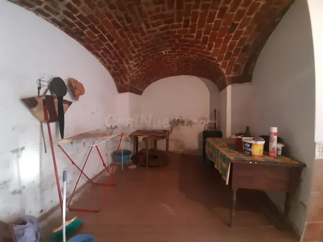 Casa esquinera en el centro de Aldea del Cano - foto 3