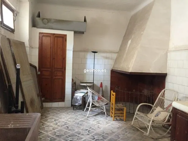 CASA SEÑORIAL CÉNTRICA CON PATIO, JARDÍN, PISCINA, BUHARDILLA.... — 11