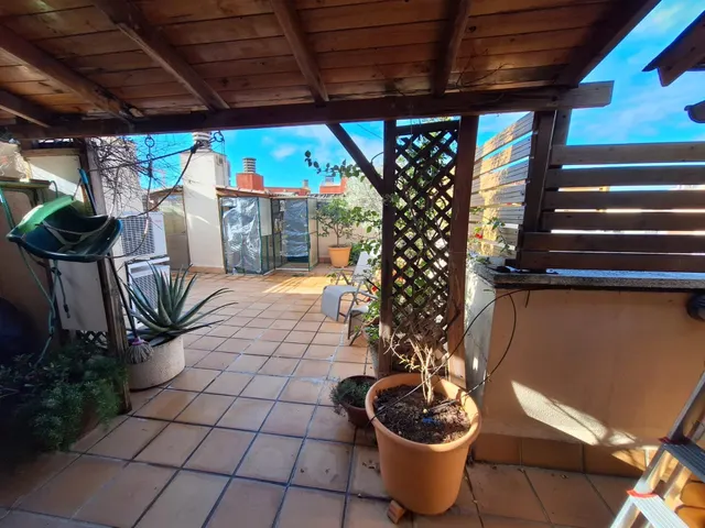 Atico centrico  en planta con terraza en duplex, trastero y piscina — 14