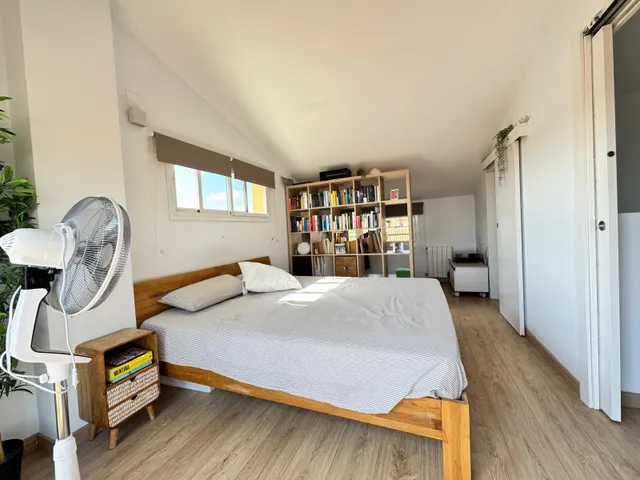 Exclusivo chalet adosado con parcela privada, terraza y piscina en masías – Moncada — 28