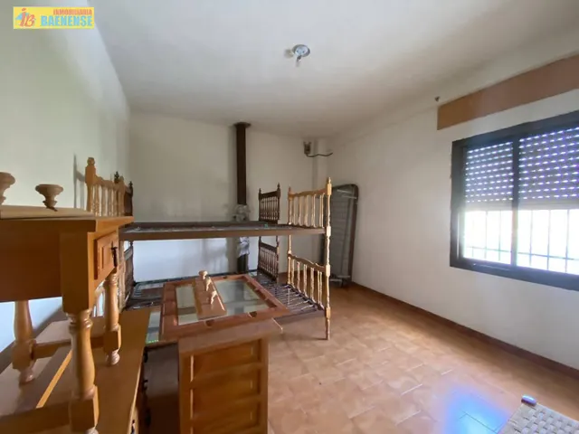 Chalet en venta — 24